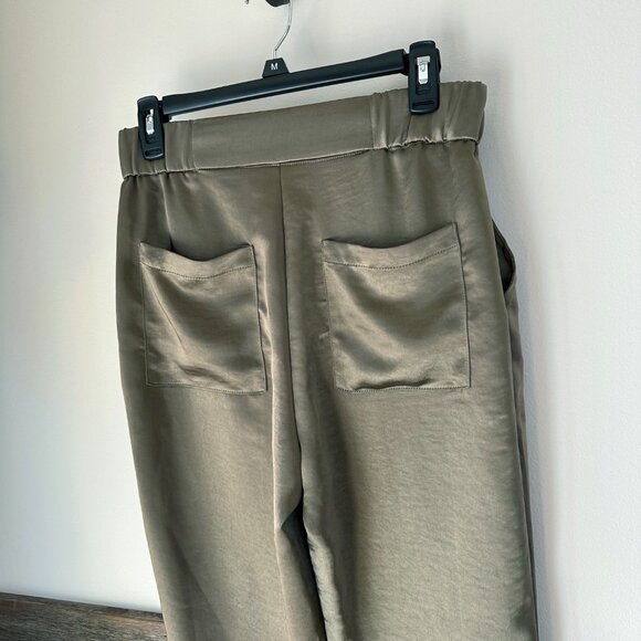 Ellison Satin Jogger Women's M Olive Green Casual Crop - Picture 2 of 6